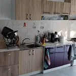 Holiday home мони-зона релакс Brosh
